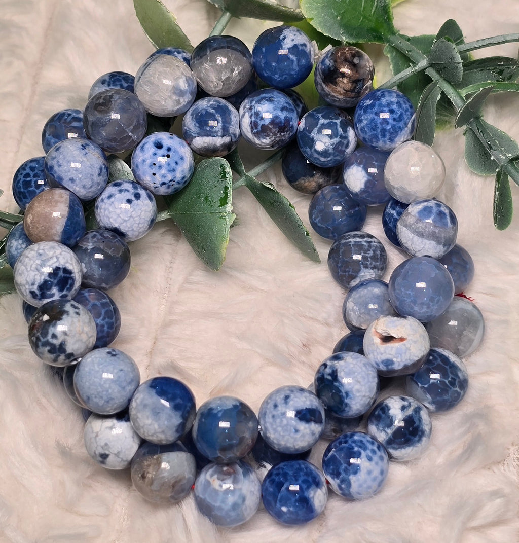 Ocean Blue Agate Gemstone Bracelet – Natural Blue & White Beaded Bracelet