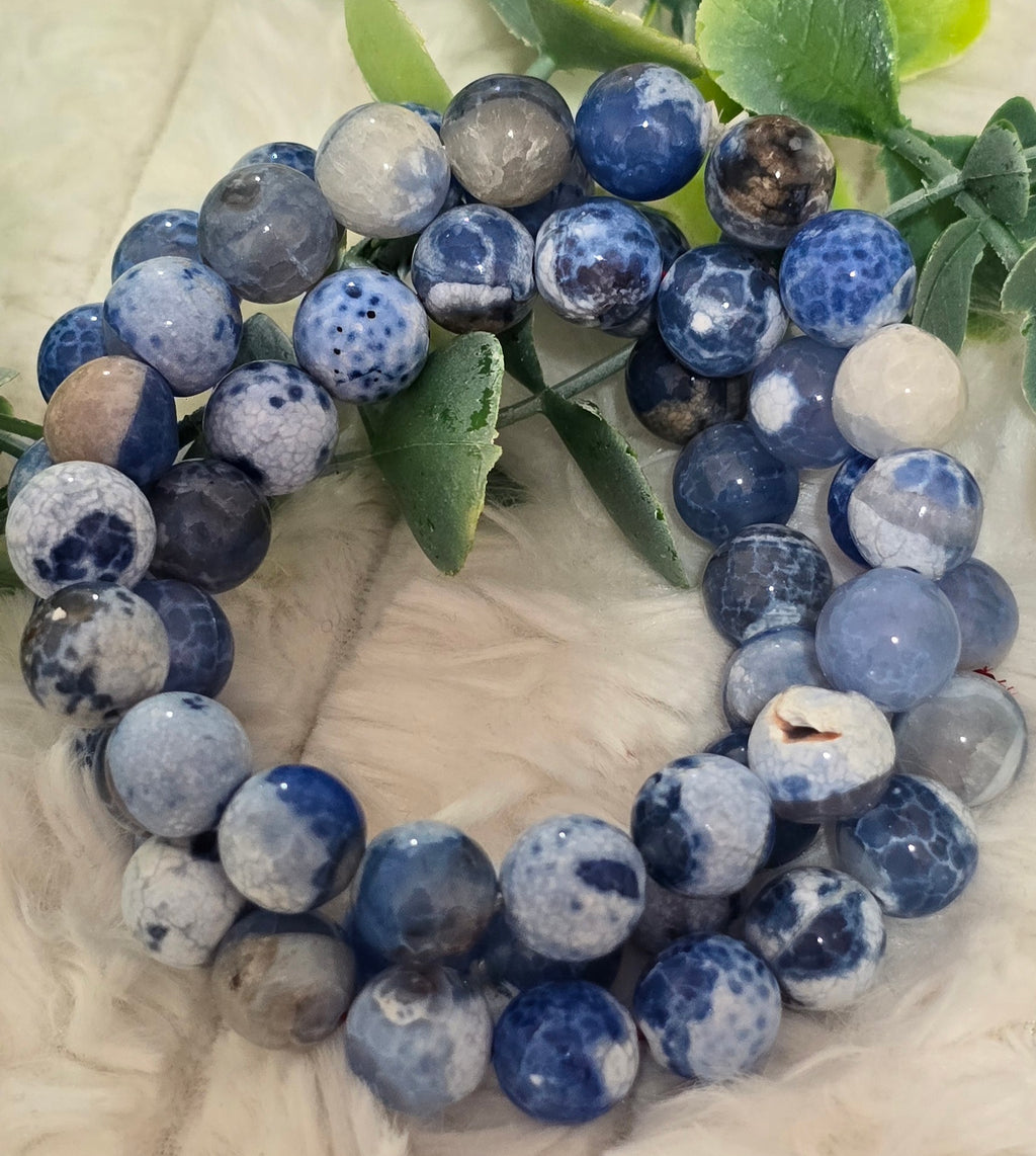 Ocean Blue Agate Gemstone Bracelet – Natural Blue & White Beaded Bracelet